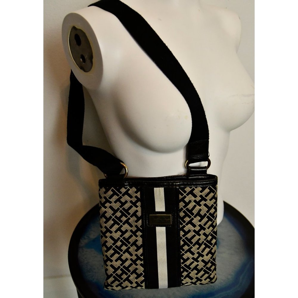 Tommy Hilfiger Crossbody Hip Bag